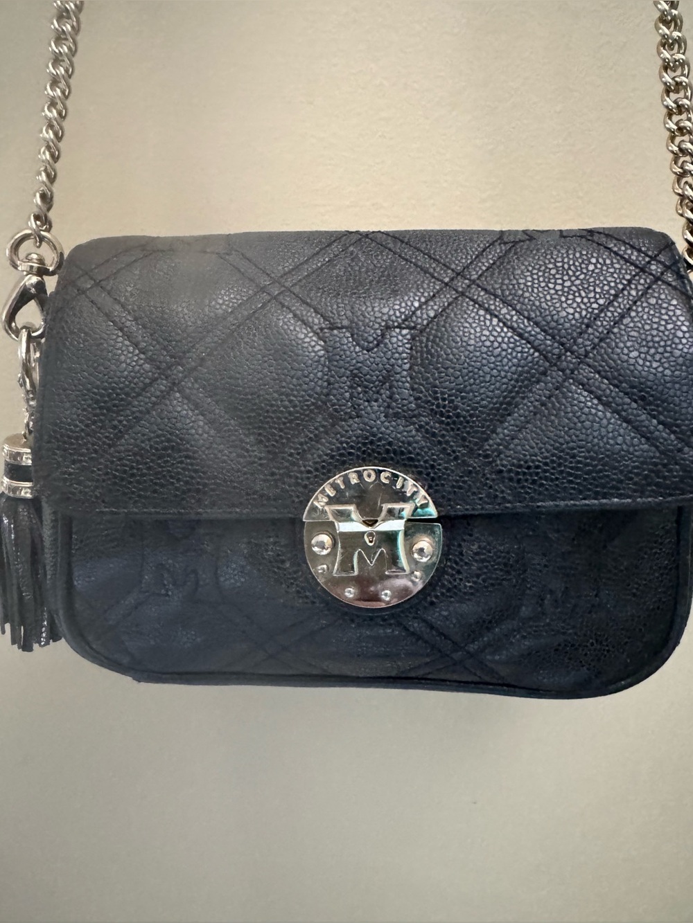 METROCITY Black Quilted Leather Crossbody Chain Shoulder Bag with Tassel